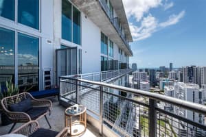 690 SW 1st Ct, Miami, FL 33130, - MLS#A12000537