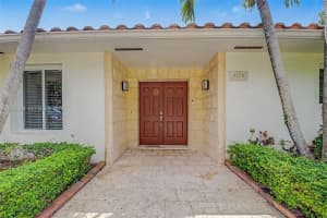7230 SW 104th St, Miami, FL 33156, - MLS#A12000549