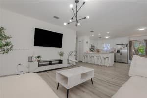 367 Buttonwood Shores Dr Key Largo, FL 33037 - MLS#A12000574