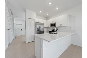 1537 SE 27th Rd, Homestead, FL 33035, - MLS#A12000584