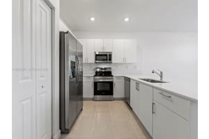 1537 SE 27th Rd, Homestead, FL 33035, - MLS#A12000584