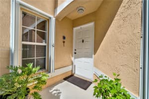 10840 Nw 46th Dr Coral Springs, FL 33076 - MLS#A12000590