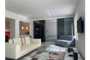 1460 Ocean Dr APT 401, Miami Beach, FL 33139, - MLS#A12000591