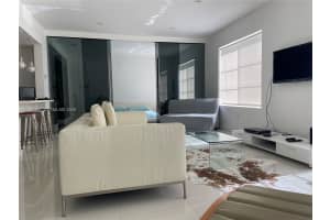 1460 Ocean Dr APT 401, Miami Beach, FL 33139, - MLS#A12000591