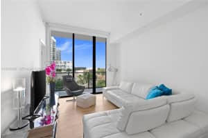 2678 Tigertail Ave 615, Miami