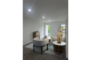 6560 SW 49th St #1, Davie, FL 33314, - MLS#A12000611