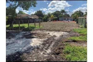 601 Sw 44th Ct Miami, FL 33134 - MLS#A12000618