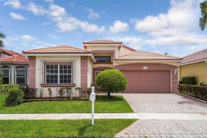 6306 Harbour Oak Dr, Lake Worth