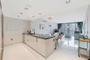 465 Brickell Ave APT 1805, Miami, FL 33131, - MLS#A12000627