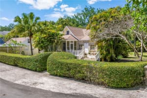 7201 Sw 166th St Palmetto Bay, FL 33157 - MLS#A12000631