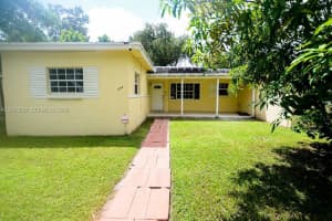 298 Nw 104th St, Miami