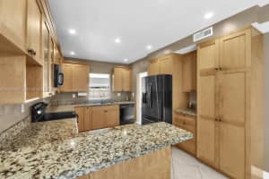 6900 NW 5th St #201, Plantation, FL 33317, - MLS#A12000642