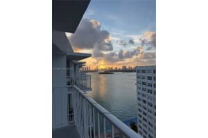 1228 West Ave 1506, Miami Beach