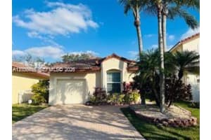1325 NW 192nd Terrace #1325, Pembroke Pines, FL 33029, - MLS#A12000668