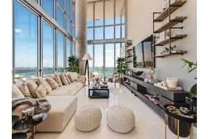 1100 Biscayne Blvd 2105 Miami, FL 33132 - MLS#A12000671