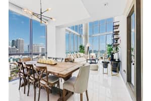 1100 Biscayne Blvd 2105 Miami, FL 33132 - MLS#A12000671