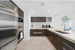 17001 Collins Ave 1807 Sunny Isles Beach, FL 33160 - MLS#A12000694