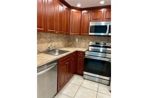 484 NW 165th St APT A316, Miami, FL 33169, - MLS#A12000706