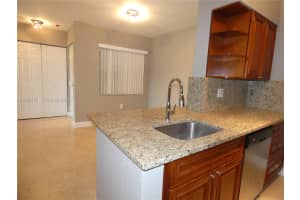 2841 N Oakland Forest Dr APT 207, Oakland Park, FL 33309, - MLS#A12000707