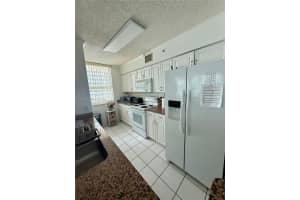 1155 Brickell Bay Dr APT 1702, Miami, FL 33131, - MLS#A12000711
