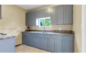 128 NE 7th St, Pompano Beach, FL 33060, Sold 05/22/26