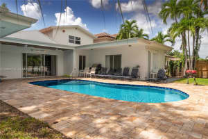 2555 NE 202nd St, Miami, FL 33180, - MLS#A12000725