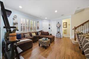 110 Riverwalk Cir E, Plantation, FL 33325, - MLS#A12000728