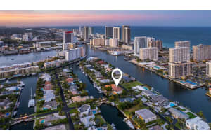552 Palm Dr, Hallandale Beach, FL 33009, - MLS#A12000765