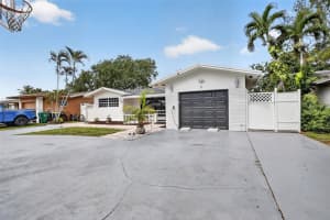 4911 SW 29th Terrace, Fort Lauderdale, FL 33312, - MLS#A12000767