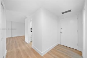 177 Ocean Lane Dr 106 Key Biscayne, FL 33149 - MLS#A12000796