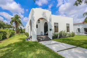 5126 SW 57th Ave, Miami, FL 33155, - MLS#A12000798