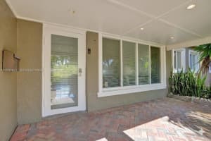 417 NE 29th St, Wilton Manors, FL 33334, - MLS#A12000801