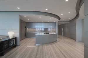 18975 Collins Ave Unit 4800, Sunny Isles Beach, FL 33160, - MLS#A12000806