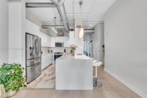 3029 NE 188th St APT 721, Aventura, FL 33180, - MLS#A12000833