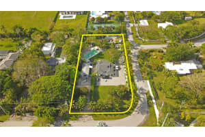 8390 Sw 64 St, Miami