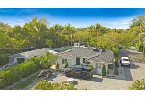 8390 Sw 64 St Miami, FL 33143 - MLS#A12000846