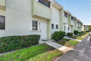 9425 S Ocean Dr 67, Jensen Beach