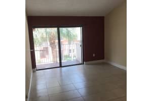 7200 NW 179th St APT 302, Hialeah, FL 33015, - MLS#A12000890