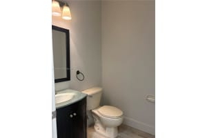 10947 NW 79th St, Miami, FL 33178, - MLS#A12000893