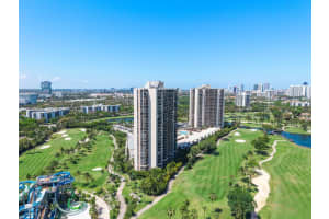 20335 W Country Club Dr APT 208, Aventura, FL 33180, - MLS#A12000910