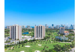 20335 W Country Club Dr APT 208, Aventura, FL 33180, - MLS#A12000910