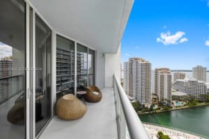 475 Brickell Ave APT 2611, Miami, FL 33131, - MLS#A12000913
