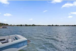 17501 Nw 85th Ave Hialeah, FL 33015 - MLS#A12000922