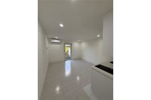 6820 SW 5th St #1, Miami, FL 33144, - MLS#A12000928