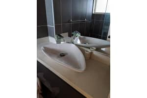 1660 NE 191st St Apt 104-1, Miami, FL 33179, - MLS#A12000939