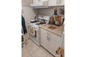 11 NE 204th St APT 1, Miami Gardens, FL 33179, - MLS#A12000943