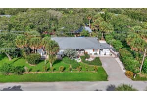 1505 Coral Ave Vero Beach, FL 32963 - MLS#A12000945
