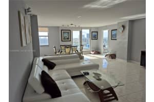 1912 S Ocean Dr 17c, Hallandale Beach