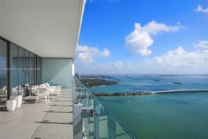 700 Ne 26th Ter 3901, Miami