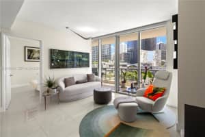 92 SW 3rd St APT 1202, Miami, FL 33130, - MLS#A12000998